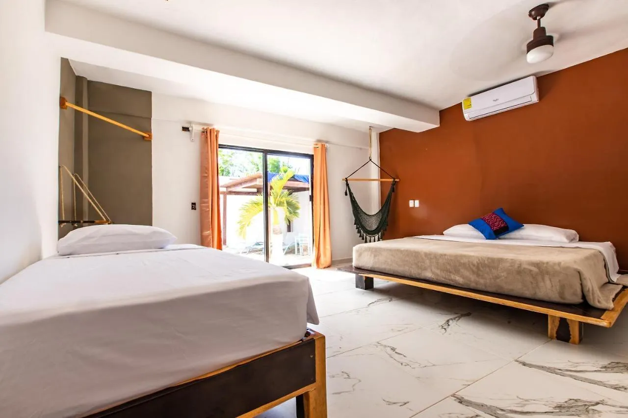 Hotel Howlita Tulum - Adult Only 3*,