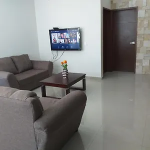 https://renta-vacacional-a-2-cuadras-de-la-playa-o-malecon-de-mazatlan.mazatlan-hotels.com